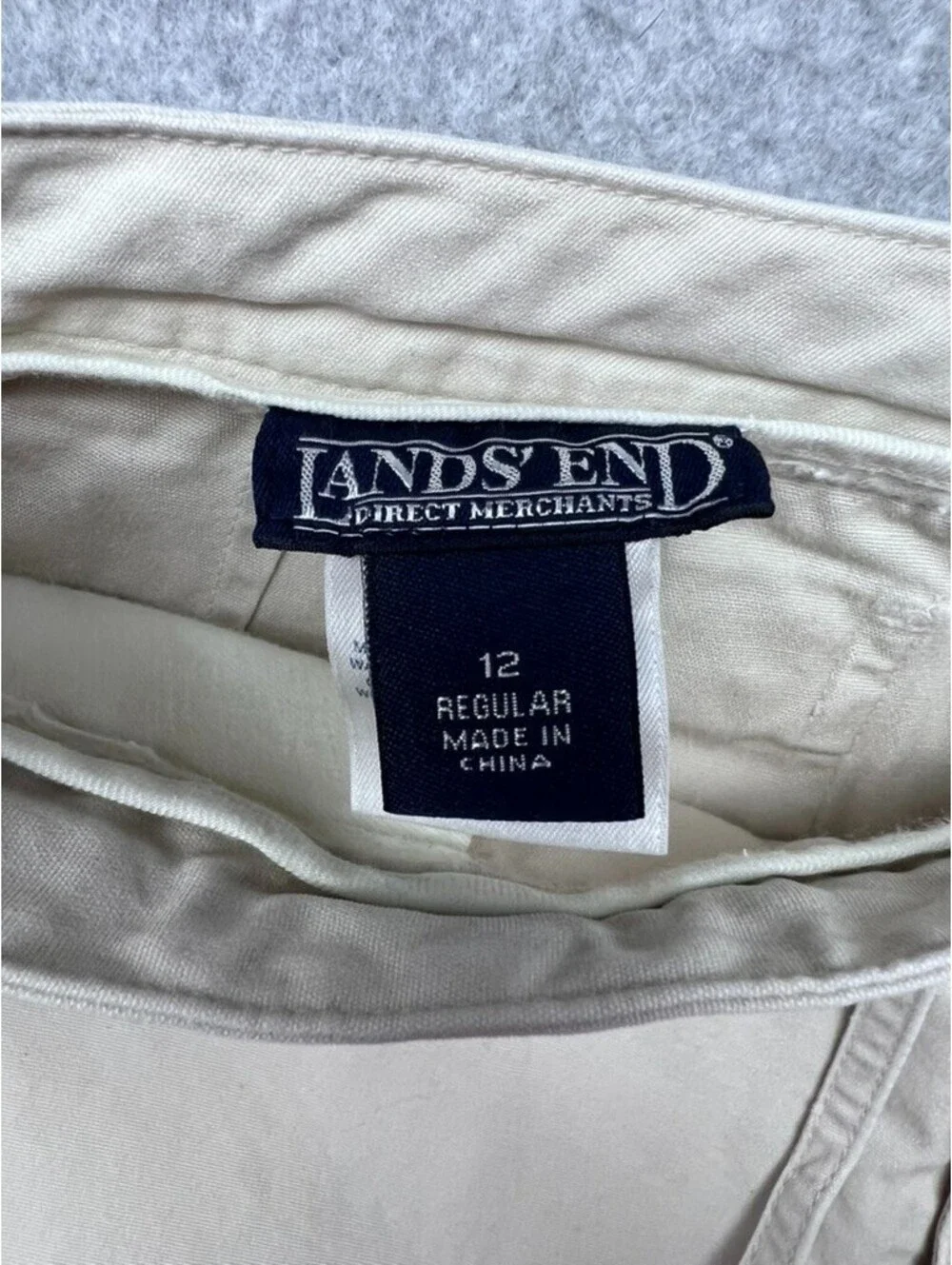 Lands End Womens Khaki Canvas Shorts 12 Regular Pull On Drawstring Cotton Casual